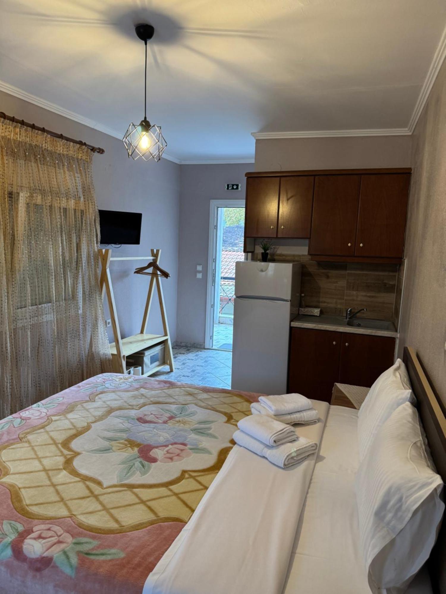 Agapi Hotel Orma Bagian luar foto